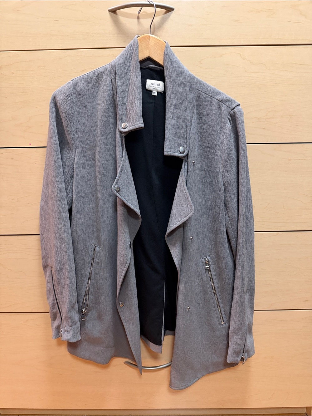 Aritzia Wilfred Light Gray Open-Front Draped Blazer size small